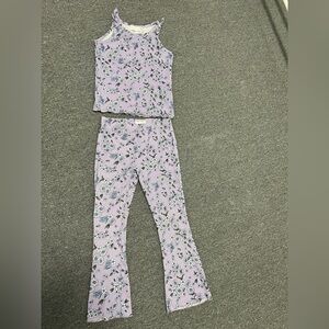 btween Lavender Floral tank and flare pants 2pc set